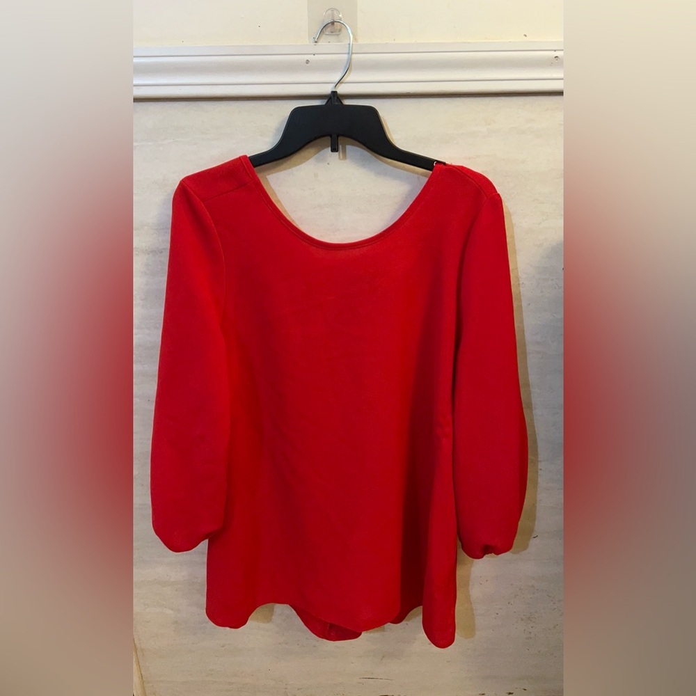 IC Collection By Connie K Bold Scarlet Tunic Top - Picture 2 of 13
